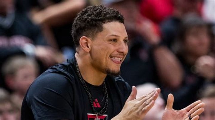Patrick Mahomes Haircut: The Ultimate Guide to His Iconic Styles