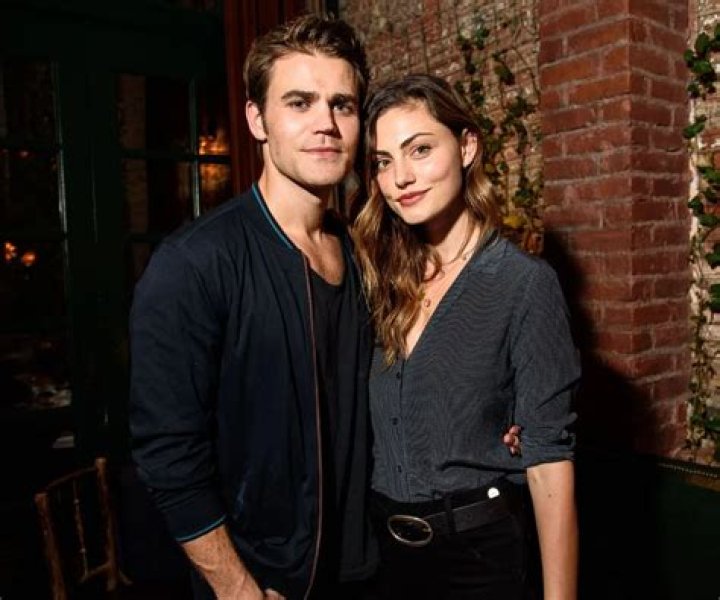 Unveiling the Life of Phoebe Tonkin's Husband: A Journey Through Love and Fame