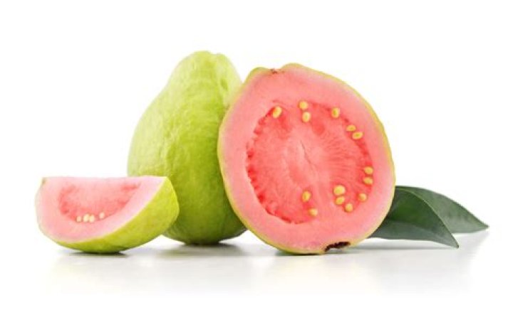 Exploring the Wonders of Pink Guava: A Nutritional Powerhouse