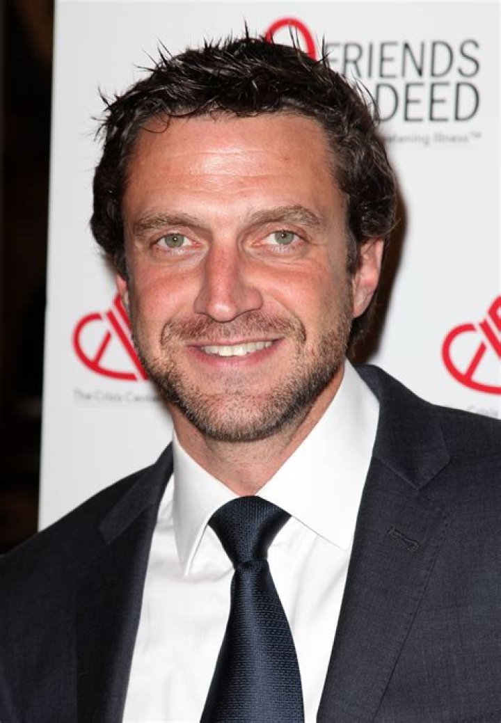 Raúl Esparza: A Multifaceted Talent in the Spotlight