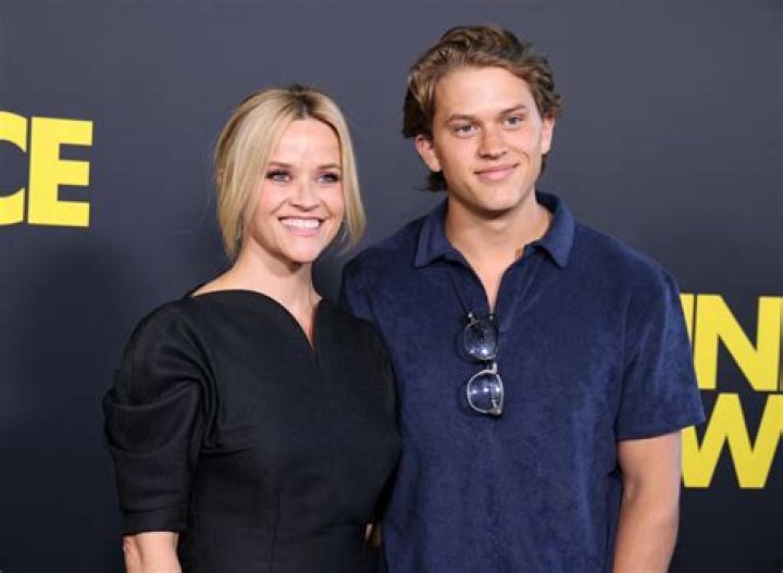 Reese Witherspoon's Son: A Comprehensive Look at His Life and Achievements