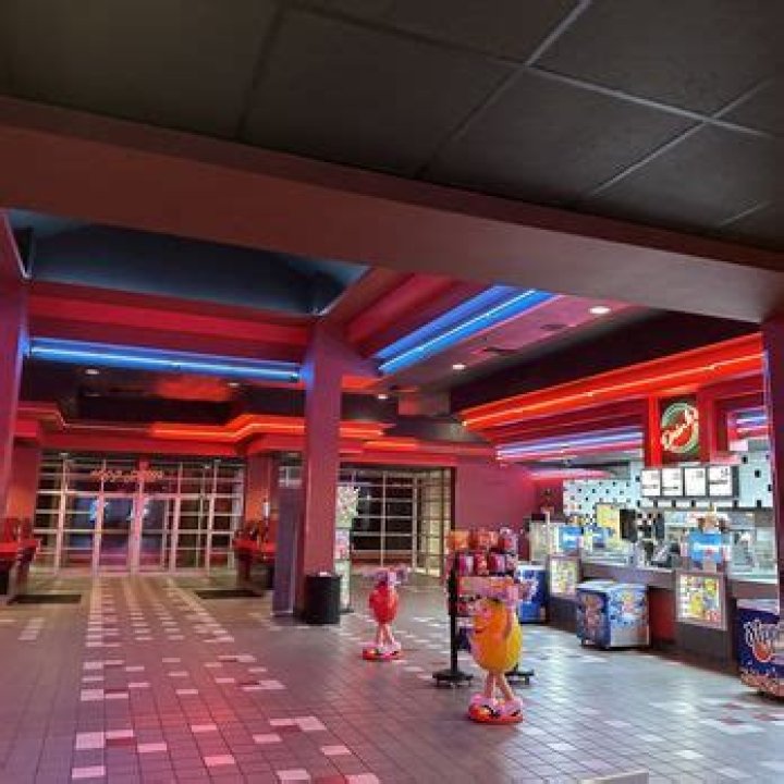 Discovering the Hidden Gems of Regal Edgmont Square