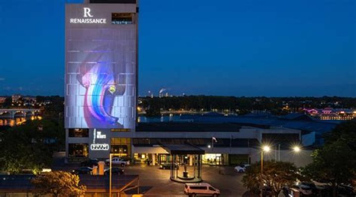 Exploring the Renaissance Toledo Downtown: A Perfect Blend of Luxury and Charm