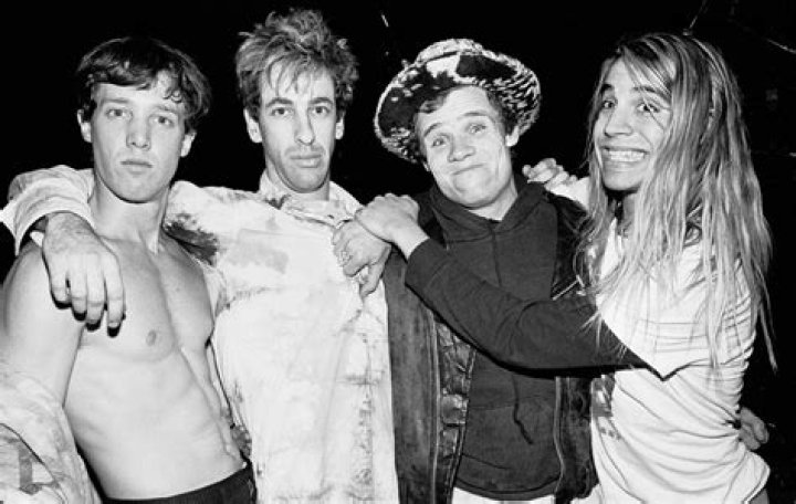 Exploring the Love Life of RHCP's Anthony Kiedis: His Girlfriend and Relationships