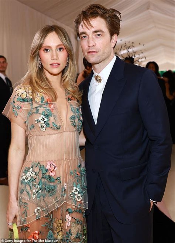 All About Robert Pattinson's Wife: Exploring His Relationship and Personal Life