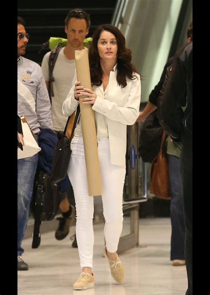 Understanding the Robin Tunney Accident: What Happened and Its Impact