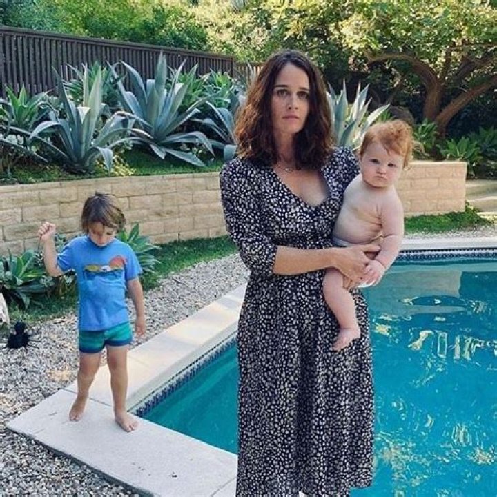 Robin Tunney Children: A Comprehensive Look into Her Family Life and Career