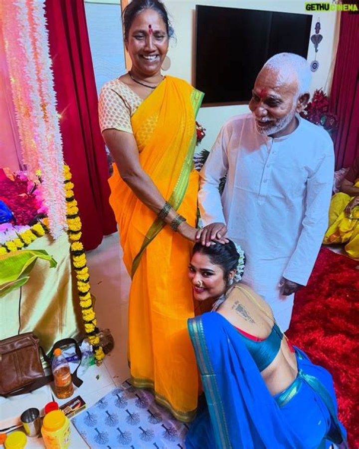 Ruks Khandagale: A Rising Star in the World of Entertainment