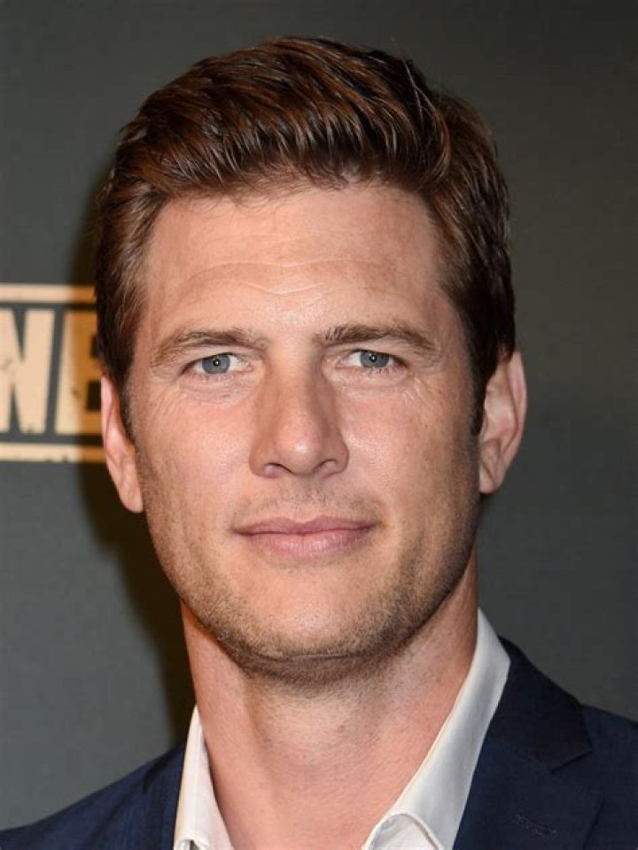 The Ultimate Ryan McPartlin Resource: Biography, Career, and More