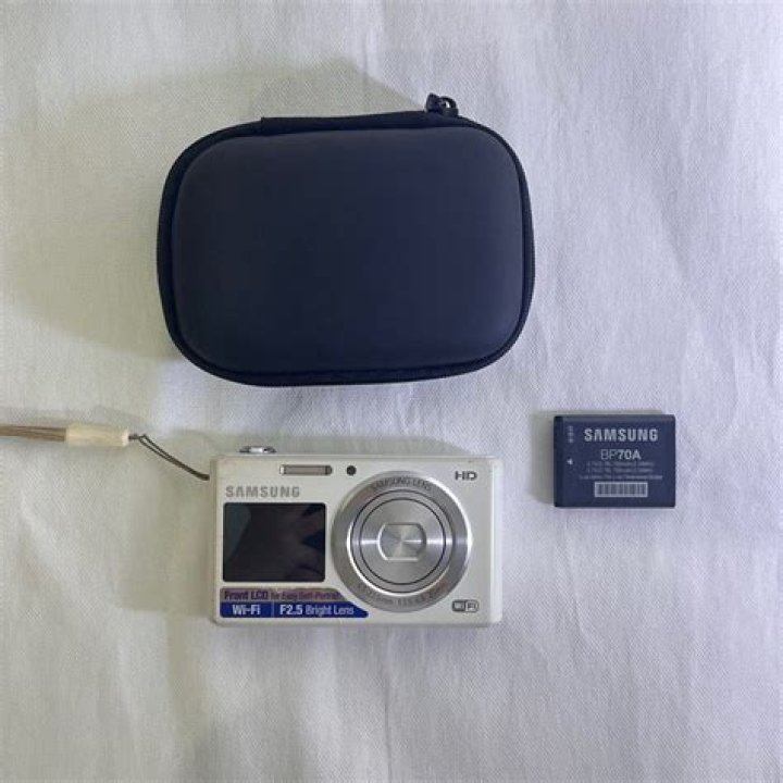 Experience the Magic of Photography with Samsung DV150F