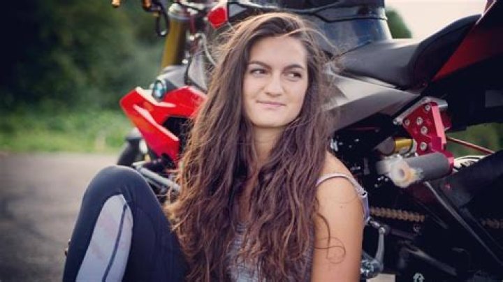 Exploring the Life and Career of Sarah Lezito: A Rising Star in the Social Media Realm