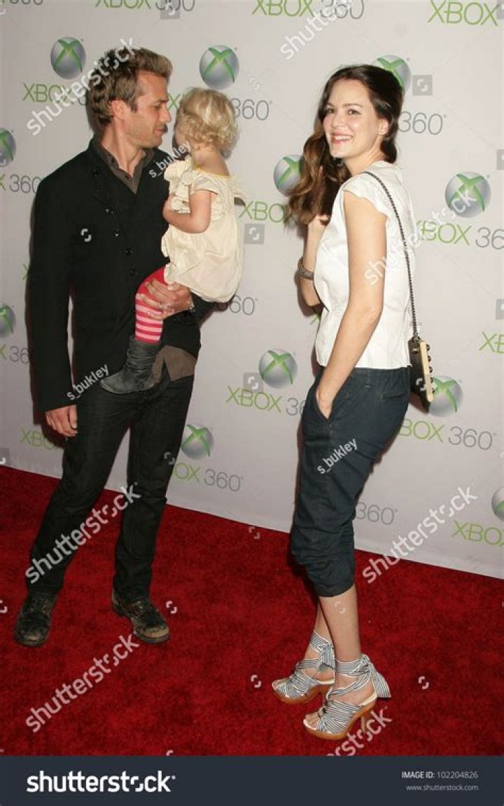 Unveiling the Enigma of Satine Anais Geraldine Macht