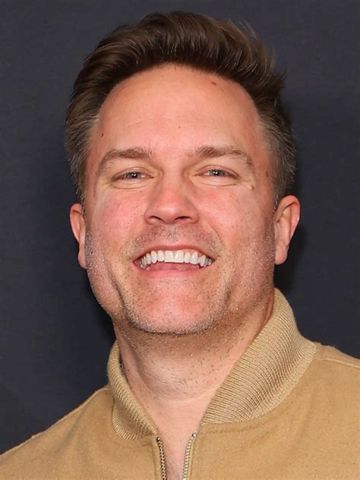 Scott Porter: Actor, Producer, and More!