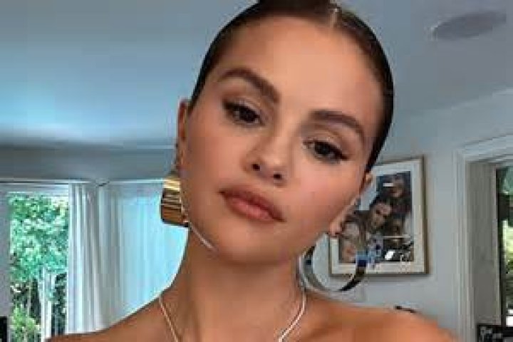 Selena Gomez Naked: A Dive into the Life and Bold Choices of a Pop Icon