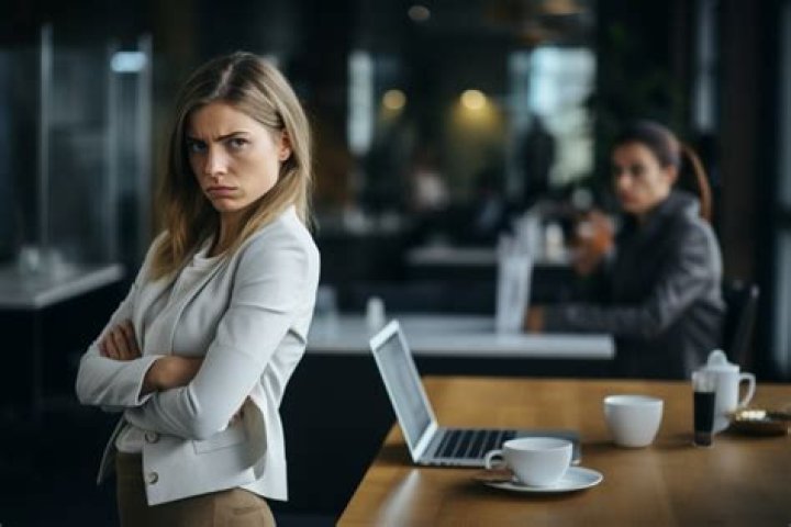 Signs a Coworker is Jealous: Recognizing the Signs and Navigating Workplace Dynamics