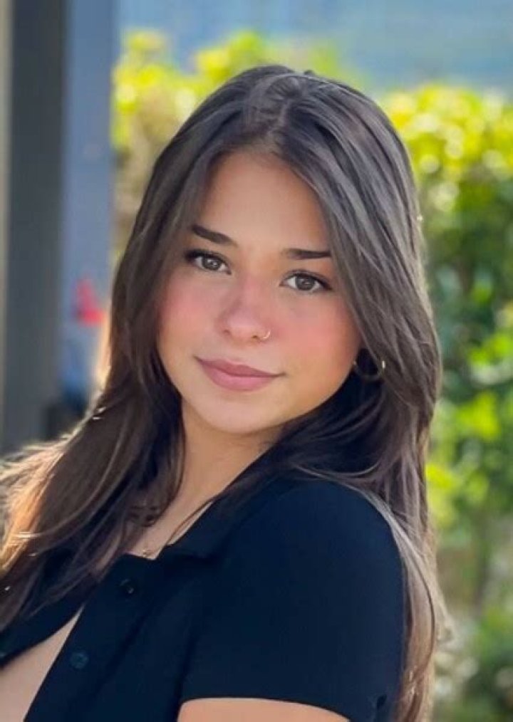 Sophie Rain Fan: A Comprehensive Guide to Her Life and Career