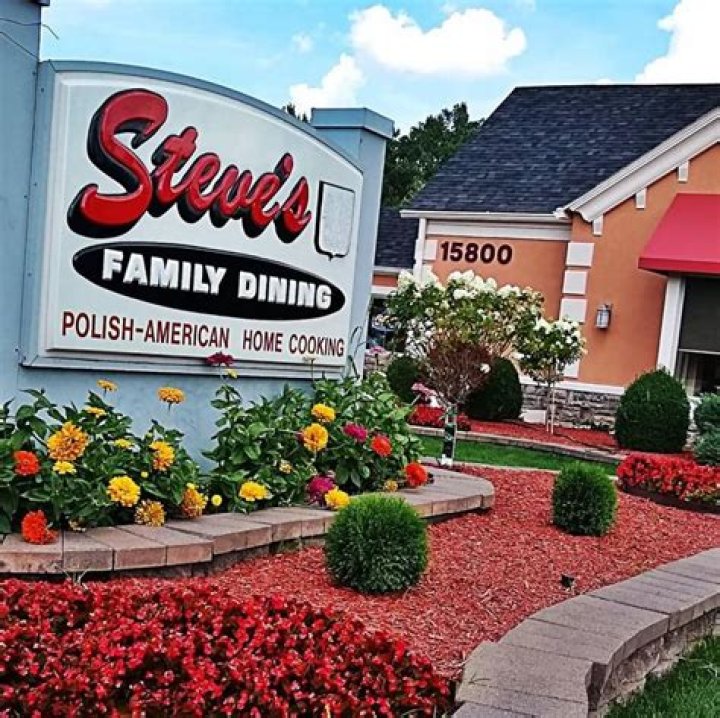 Discovering Steve's Family Dining in Livonia: A Culinary Gem for All