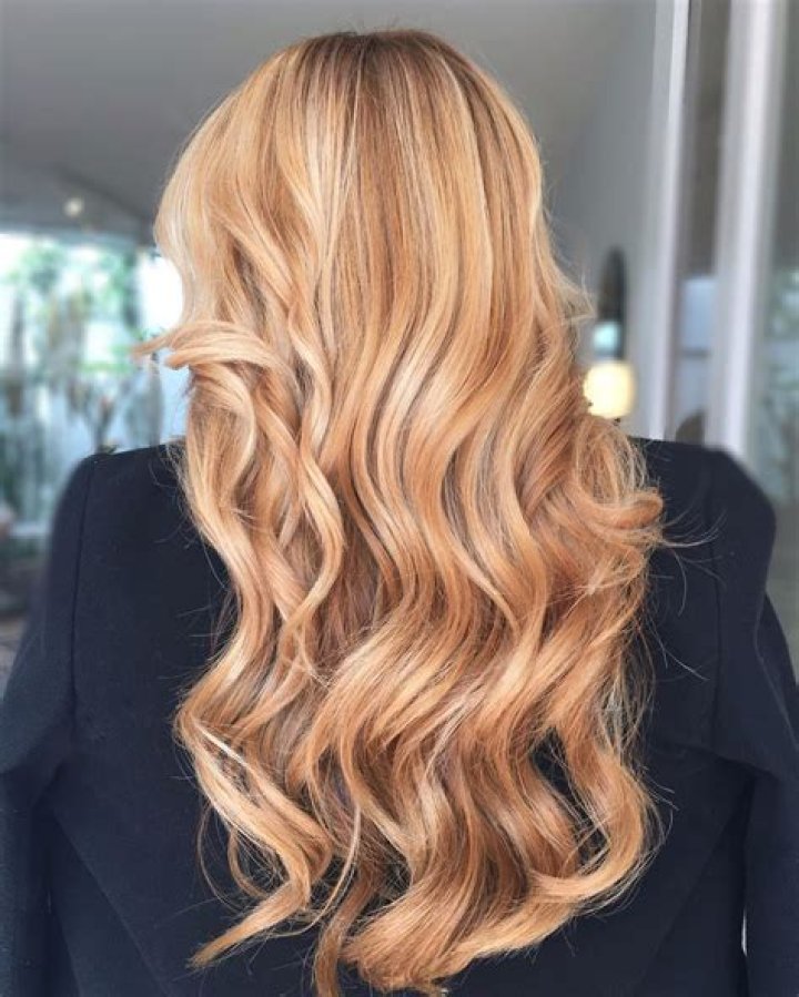 Strawberry Blonde Highlights: The Ultimate Guide to Achieving the Perfect Look