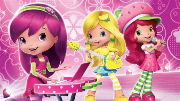 Strawberry Shortcake Friends: A Sweet Journey into Friendship and Fun