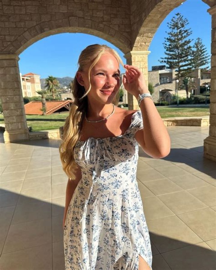 Sunny and Skye Age: A Comprehensive Look into Their Lives, Careers, and Impact