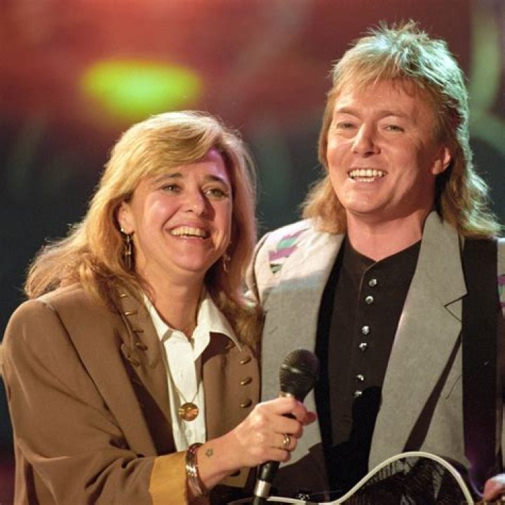 Exploring the Dynamic Connection: Suzi Quatro and Chris Norman Relationship
