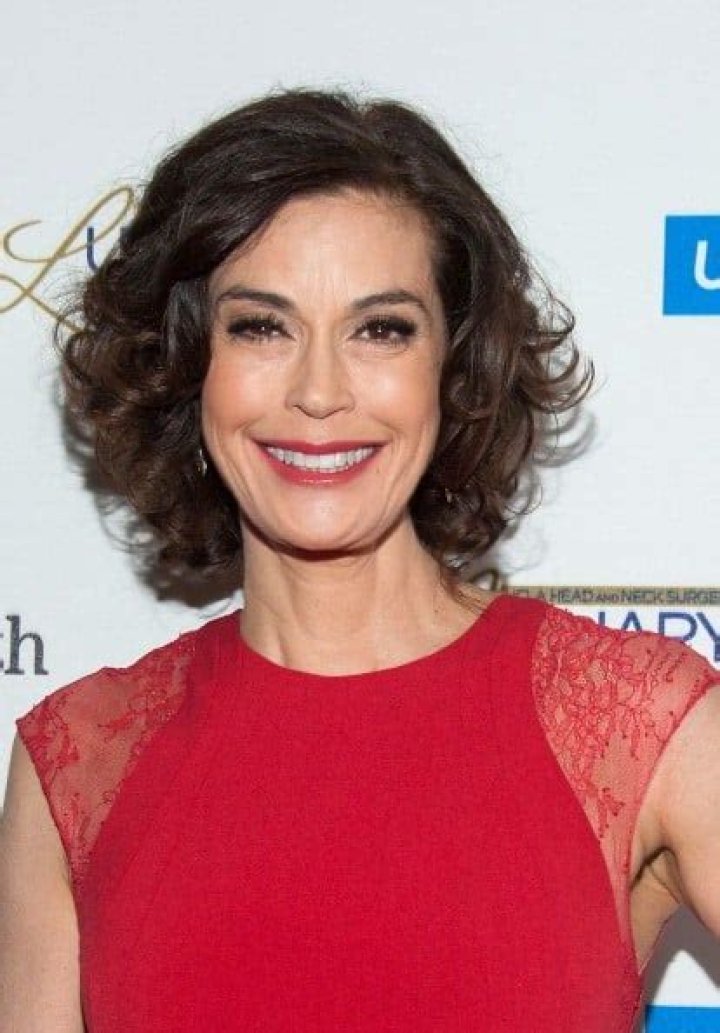 Teri Hatcher Net Worth: Unveiling the Life and Success of the Desperate Housewives Star