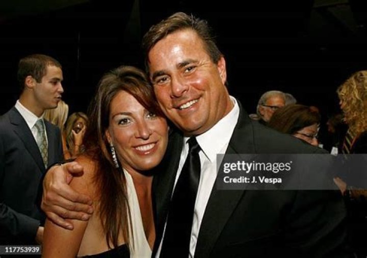 Unveiling the Life of Tom Petters' Wife: A Journey of Love and Resilience