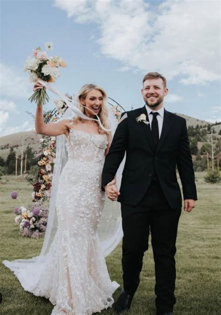 Unraveling the Mystery: Is Dylan Marlowe Married?