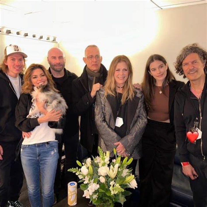 Unveiling the Charismatic Journey of Eja Lange