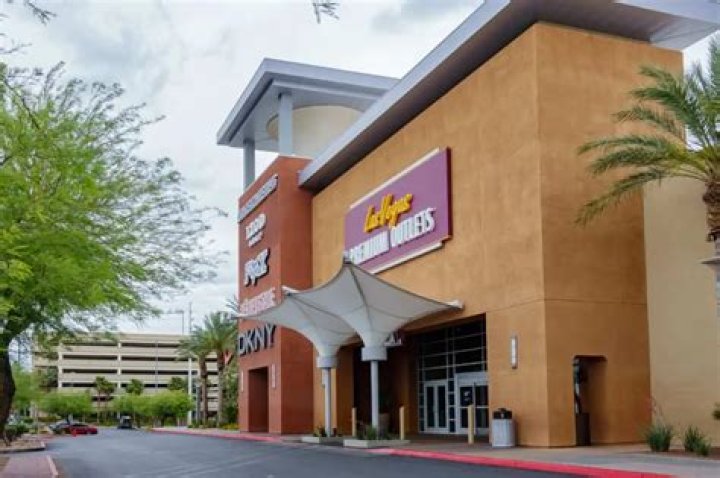 Exploring the Vibrant World of Vegas South Hindi