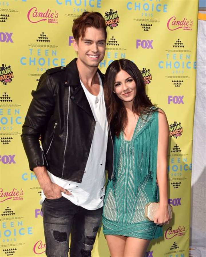 Unraveling the Mystery of Victoria Justice's Boyfriend