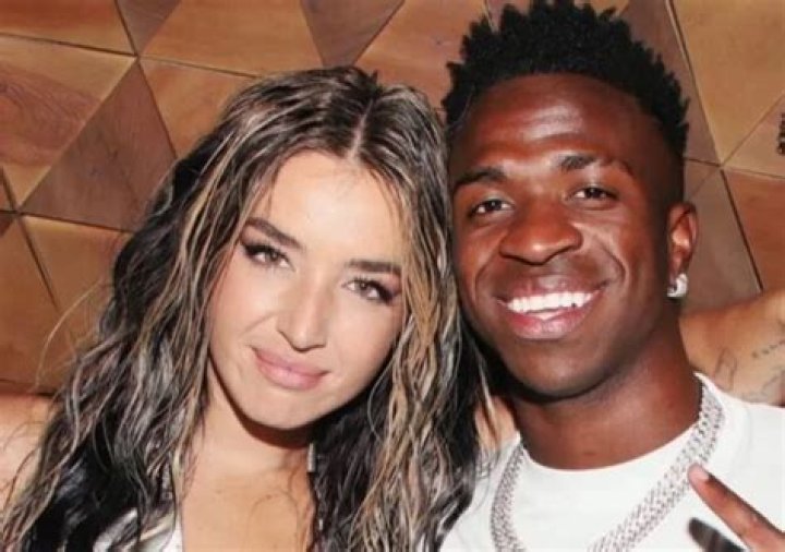 Discovering the Life of Vinicius Jr's Wife: A Journey of Love and Support