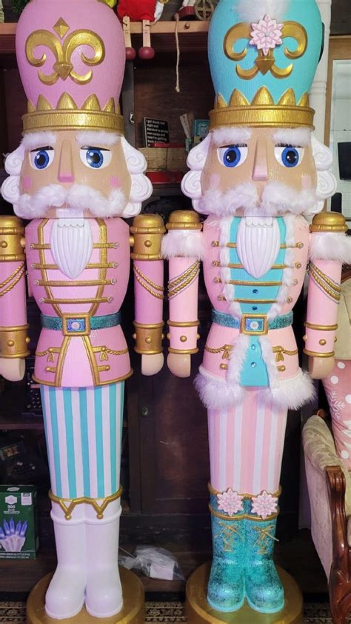 Walmart Giant Nutcracker: The Holiday Tradition That Captivates Shoppers