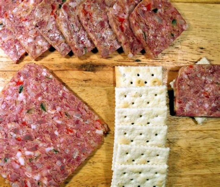 What is Souse? Understanding the Popular Caribbean Dish