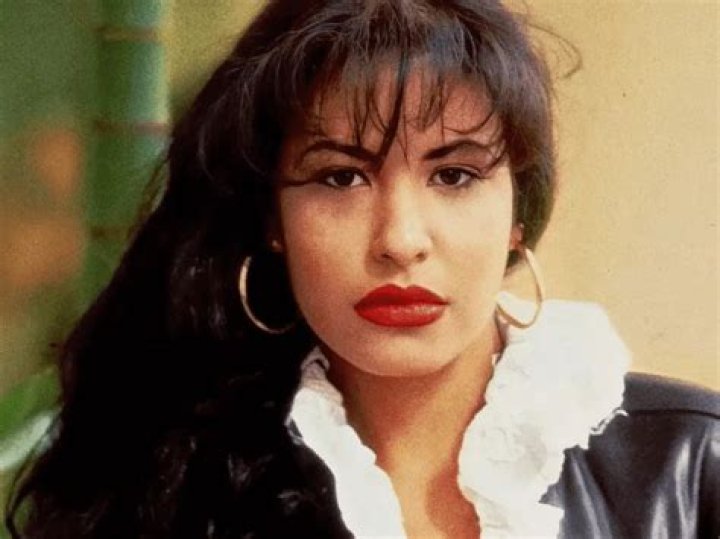Unveiling the Legacy of Selena Quintanilla: A Star Like No Other