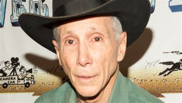 What Year Was Johnny Crawford Born? A Deep Dive into the Life of a Child Star