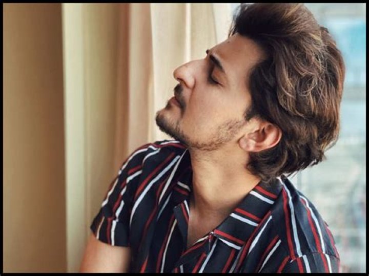 Unveiling the Mystery: Who is Darshan Raval Dating?