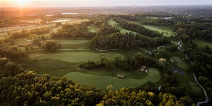 Discovering Wild Rock Golf Club: A Golfer's Paradise