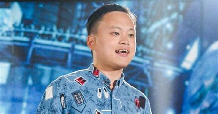 William Hung: The Unlikely Star of American Idol