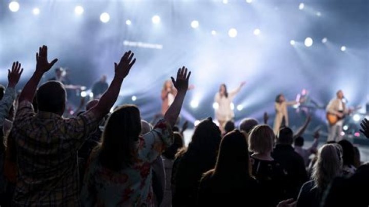 Worship Pic: Exploring the Significance and Trends in Worship Photography