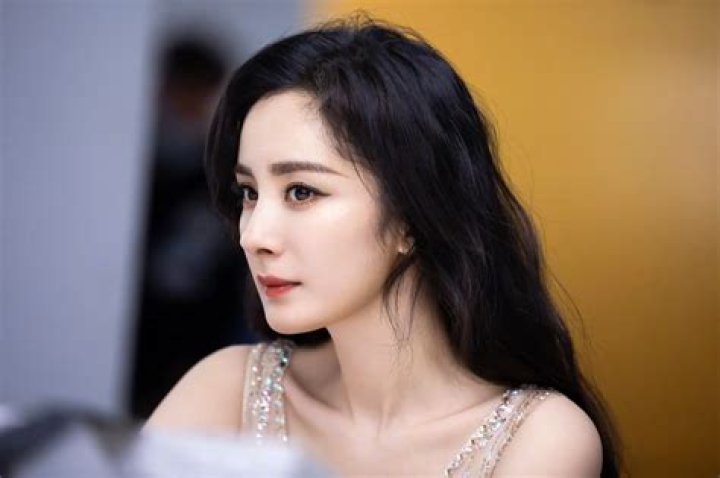 Understanding "Yang Mi": The Journey of a Chinese Entertainment Icon