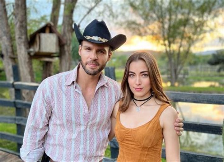 Yare Santana: The Rising Star in the World of Music