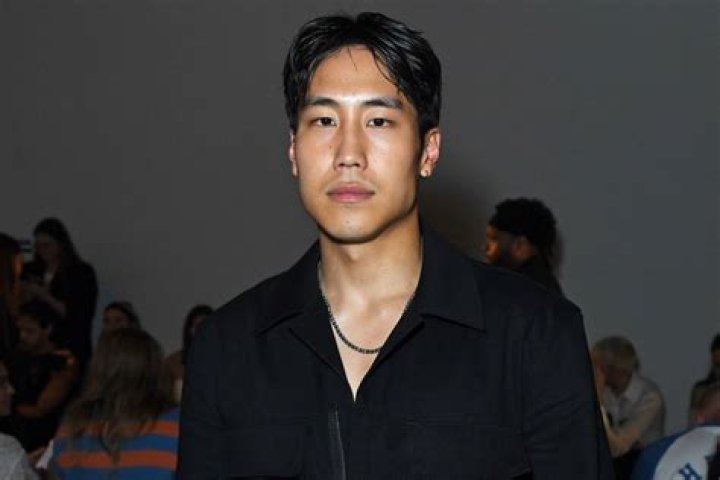 Young Mazino: Rising Star in the Entertainment Industry
